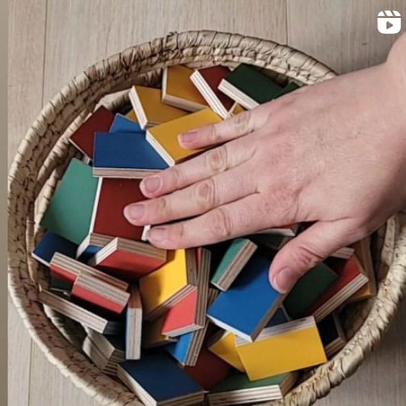 Jeu de construction qui pousse à la créativité, à la dextérité et à la patience 3 PESTAS les paillettes de marianne