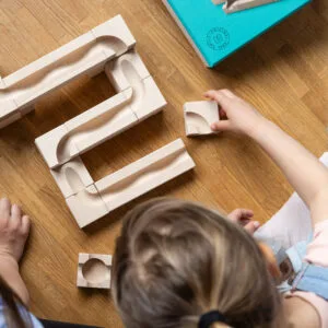 Le guide des parents pour choisir le meilleur circuit de billes 13 Cuboro WAVE