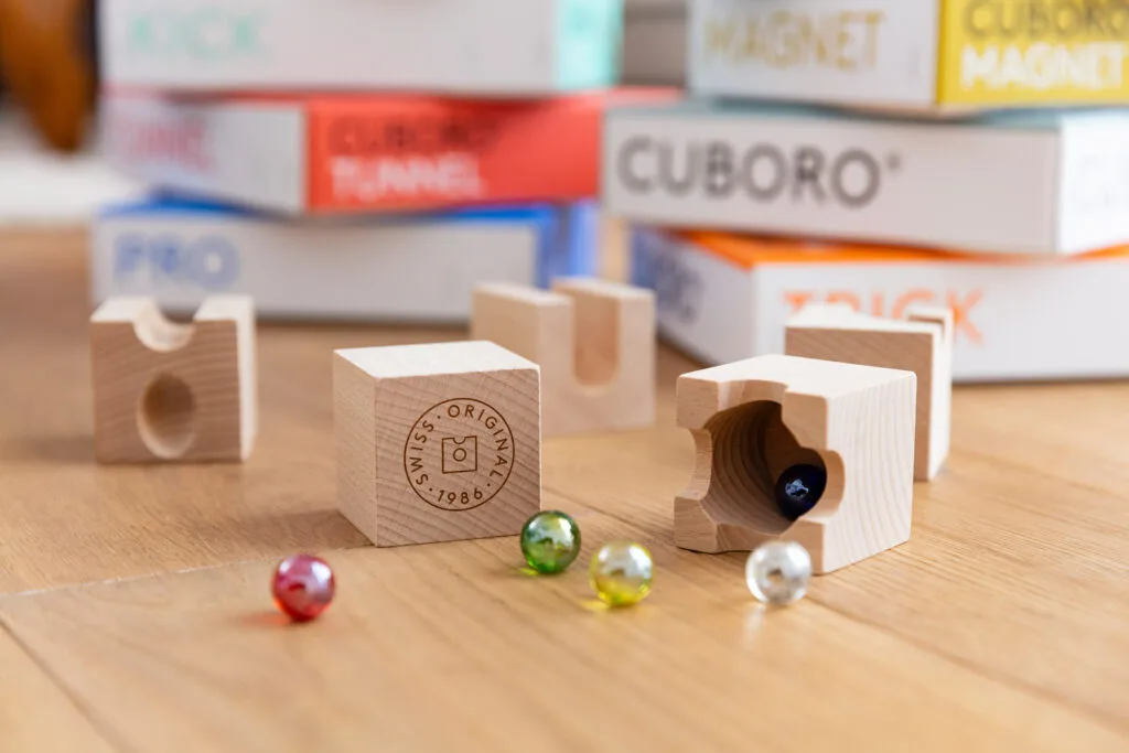 Histoire des toboggans à billes : un jeu intemporel qui passionne toujours 1 toboggans à billes